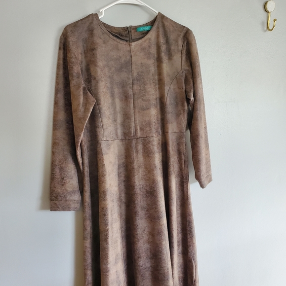 Light suede midi dress - Picture 1 of 2